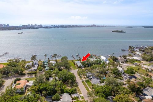 1748 Sunset Dr, CLEARWATER, FL, 33755-1760 | Card Image