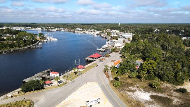 607 Marine St, Home with 0 bedrooms, 0 bathrooms and null parking in Carrabelle FL | Image 8