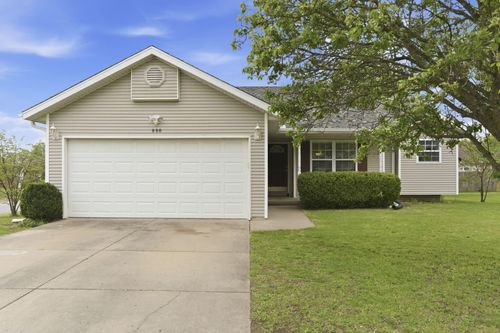 880 W Ash Circle, Nixa, MO, 65714 | Card Image