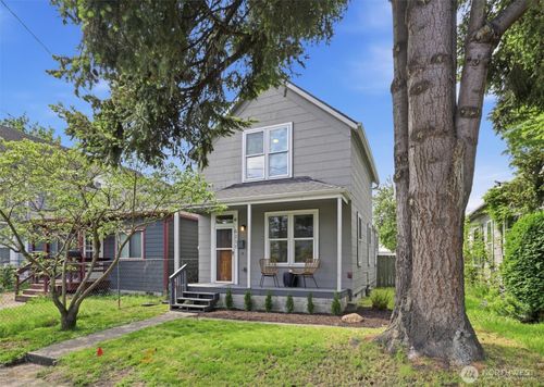 6211 Carleton Ave S, Seattle, WA, 98108-2727 | Card Image