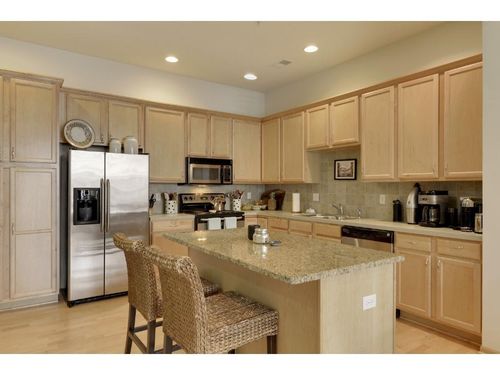 21-5900 Oxford St, Saint Louis Park, MN, 55416-5168 | Card Image