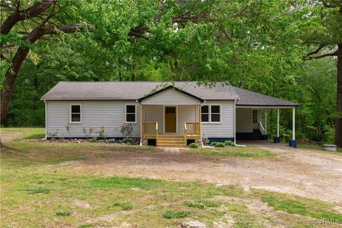 19809 Rowanty Ct, Carson, VA, 23830-9056 | Card Image