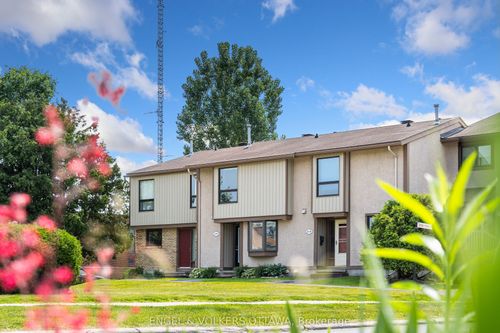 124-2191 Stonehenge Cres, Gloucester, ON, K1B4N7 | Card Image