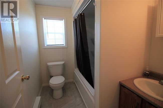 17 Foote Avenue, Home with 3 bedrooms, 2 bathrooms and null parking in Sunnyside NL | Image 8