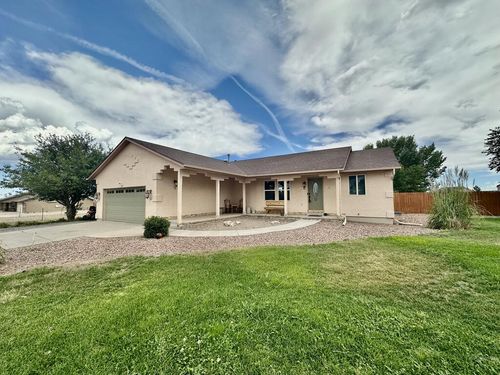 490 S Archdale Dr, Pueblo West, CO, 81007-1590 | Card Image
