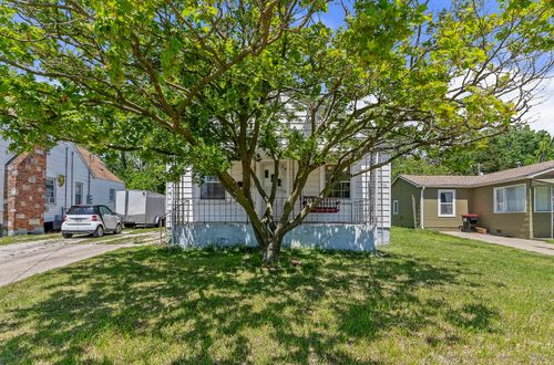 1433 E Division Street, Springfield, MO, 65803 | Card Image