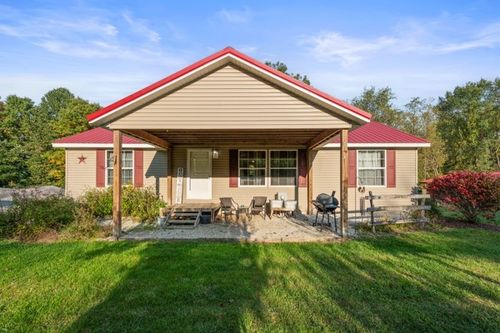 18326 Price Rd, Saegertown, PA, 16433-6944 | Card Image