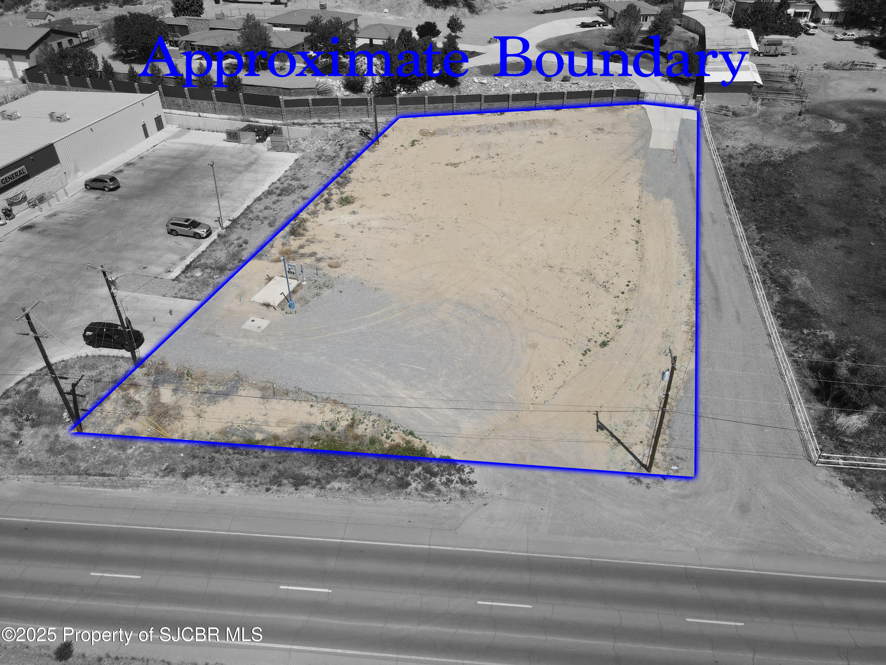 Commercial Sale in Flora Vista 2