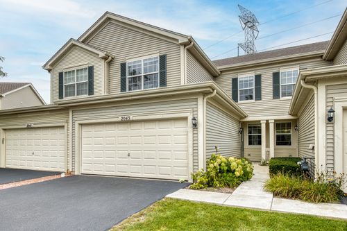 2043 S Kristina Ln, Round Lake, IL, 60073-5623 | Card Image