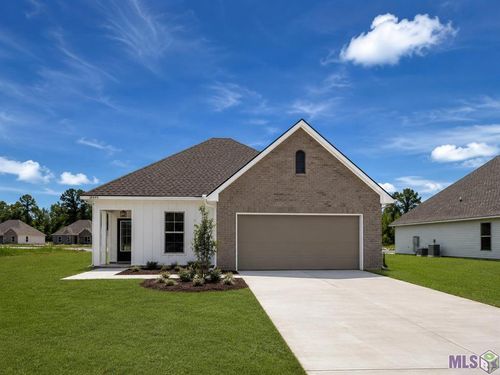 39749 Axis Ave, Ponchatoula, LA, 70454-4574 | Card Image