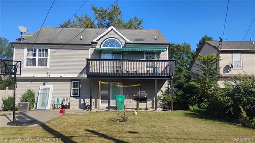 6358 Dexter St, Romulus, MI, 48174-1832 | Card Image