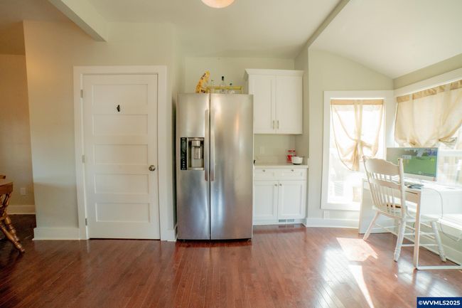 357 N Yamhill St, House other with 3 bedrooms, 2 bathrooms and null parking in Carlton OR | Image 8