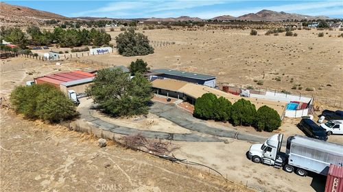 5767 W Rosamond Blvd, Rosamond, CA, 93560-6567 | Card Image