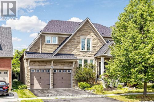 30 Alhart St, Richmond Hill, ON, L4E5E8 | Card Image