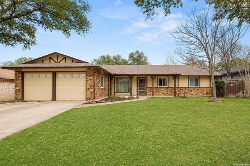 4627 Barhill St, San Antonio, TX, 78217-1406 | Card Image