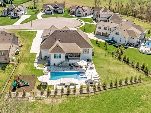 1032 Abbey Road Way, Spring Hill, TN, 37174-5206 | Card Image