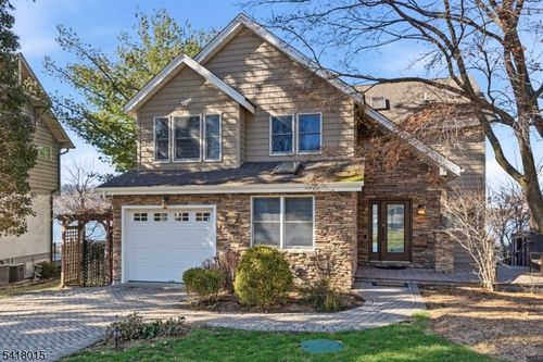 9 Balsam Pkwy, Sparta, NJ, 07871-2004 | Card Image