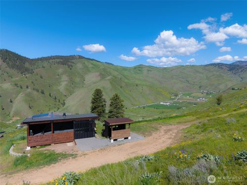 6993 Nahahum Canyon Road, Cashmere, WA, 98815 | Card Image