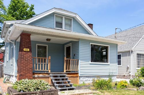 122 Maple Dr, Boardman, OH, 44512-1622 | Card Image