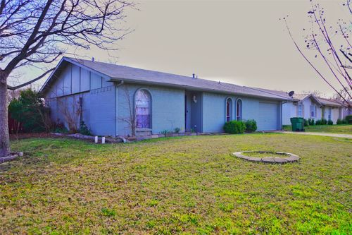 2112 Overglen Dr, Plano, TX, 75074-5046 | Card Image