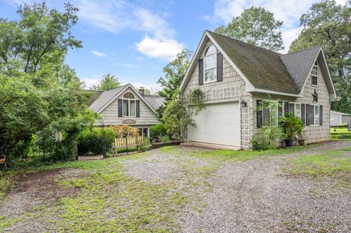 1216 Timberlake Dr, Lynchburg, VA, 24502-3724 | Card Image