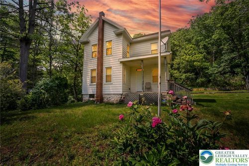 266 Laurel Rd, Lehighton, PA, 18235-9129 | Card Image