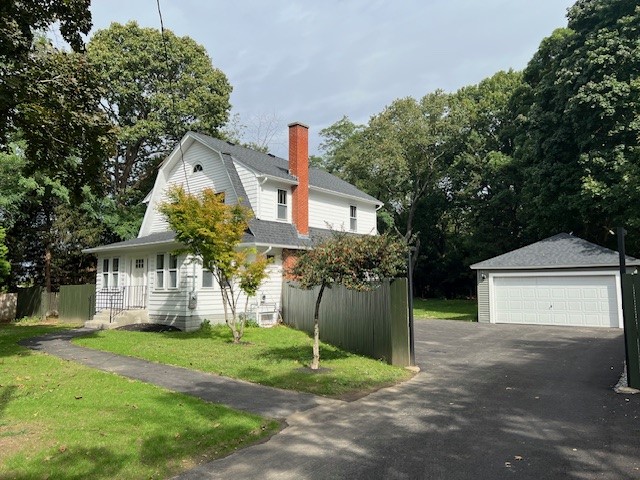 Carolyn St, Warwick, RI 02886