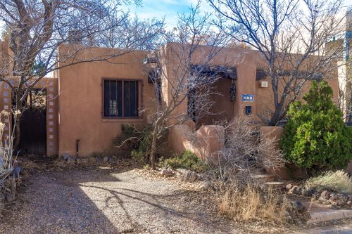 318 W Houghton, Santa Fe, NM, 87505 | Card Image
