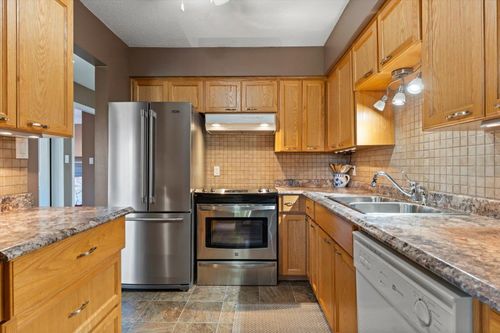 106-32885 George Ferguson Way, Abbotsford, BC, V2S7X1 | Card Image