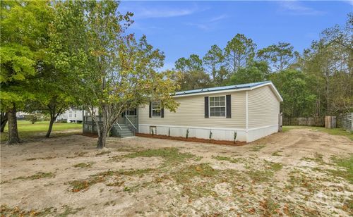112 Cheryl Ct Ne, Ludowici, GA, 31316-2945 | Card Image