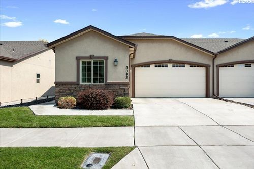 3043 S Dennis Pl, Kennewick, WA, 99337-2819 | Card Image
