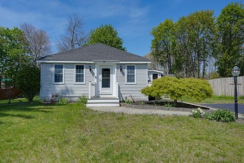 32 Plainfield Ave, Shrewsbury, MA, 01545-5714 | Card Image