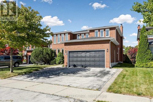 1213 Rosethorne Rd, Oakville, ON, L6M1H5 | Card Image