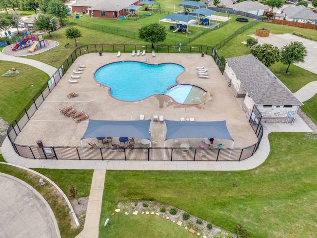 Community pool | Image 33
