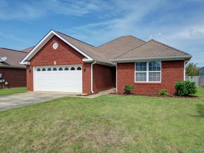 1824 Scobee Avenue, House other with 3 bedrooms, 2 bathrooms and null parking in Decatur AL | Image 2