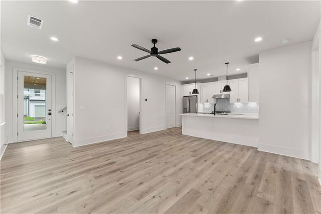 396 Forrest Ave, Townhouse with 3 bedrooms, 3 bathrooms and null parking in Gainesville GA | Image 7