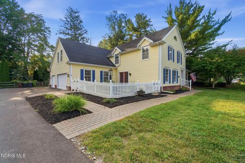 5246 Spring Creek Ln, Sylvania, OH, 43560-1314 | Card Image