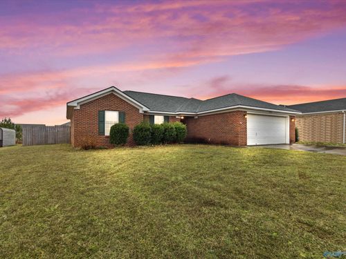 18433 Whitetail Ln, Athens, AL, 35613-8633 | Card Image