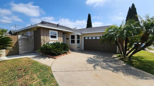 6621 Birchwood St, San Diego, CA, 92120-2817 | Card Image
