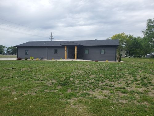 507 N Secor St, Gilman, IL, 60938-1028 | Card Image