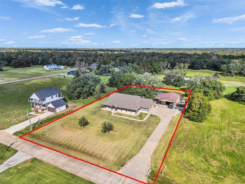 155 Horse Shoe Trl, Angleton, TX, 77515-7185 | Card Image