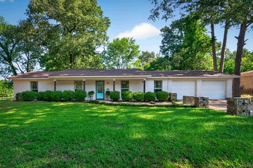 208 Fairview Dr, Longview, TX, 75604-9708 | Card Image