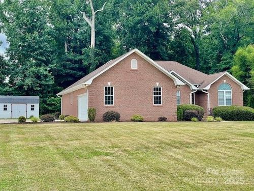 205 Hidden Springs Dr, Salisbury, NC, 28147-5678 | Card Image