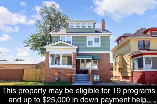 737 Webb St, Detroit, MI, 48202-1052 | Card Image