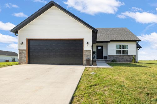 345 Division St, Sparta, MO, 65753-8963 | Card Image