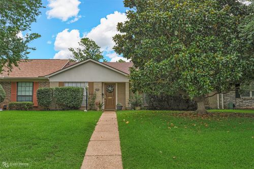 8503 Grover Place, Shreveport, LA, 71115 | Card Image