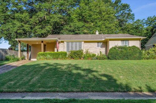 125 Bendel Cir W, Memphis, TN, 38117-2820 | Card Image