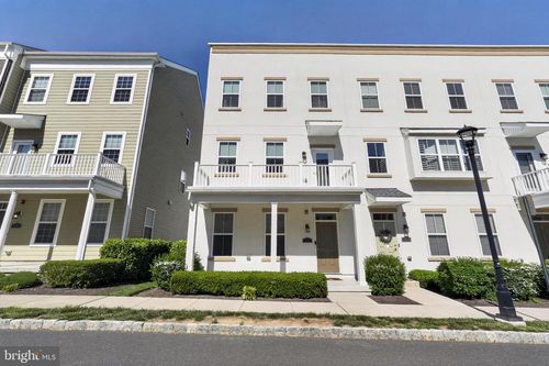 127 Prince George St, BENSALEM, PA, 19020-8715 | Card Image