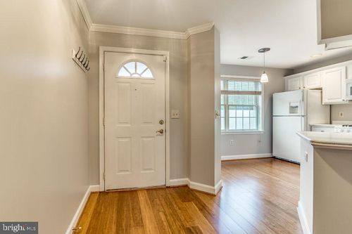 238-6924 Fairfax Dr, ARLINGTON, VA, 22213-1029 | Card Image