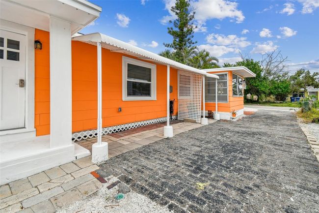 13320 2 Nd St E, Home with 2 bedrooms, 2 bathrooms and null parking in Madeira Beach FL | Image 29